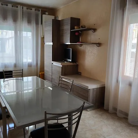 Modern Flat Close To Ponente Apartment
