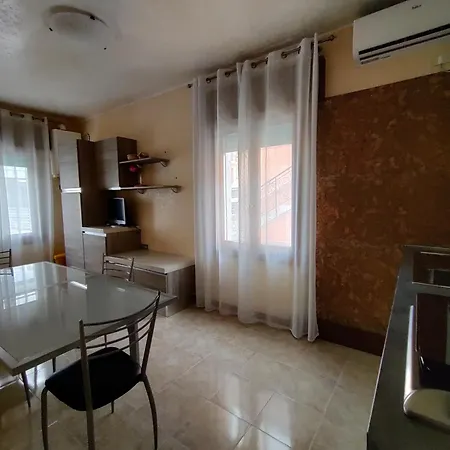 Apartment Modern Flat Close To Ponente *